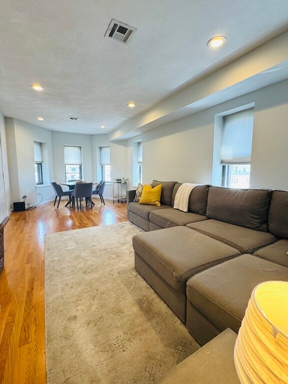 Photo - 36 Ashley St Apartamentos Unidad #3