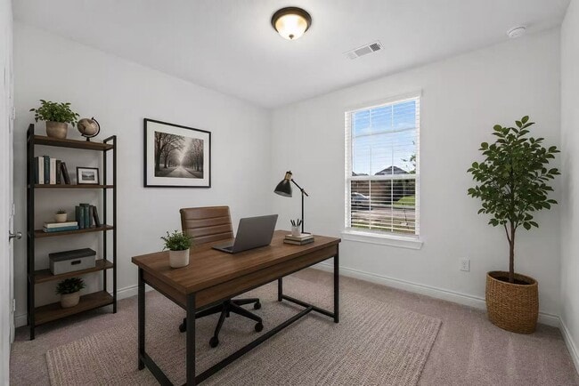 Photo - 7123 Bur Oak Bnd Wy