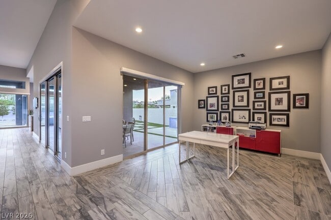 Photo - 10494 Calico Terrace Ave