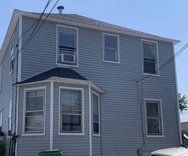 Building Photo - 25 Mohawk Ave Unit 2 Rental