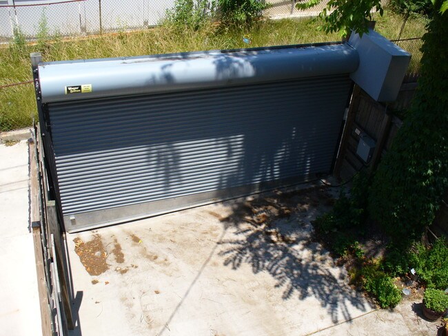 Photo - 2008 E Baltimore St