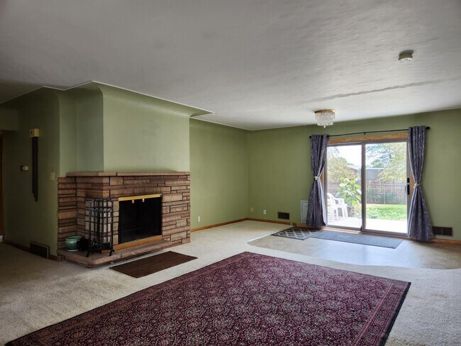 Photo - 1326 Fremont Ct