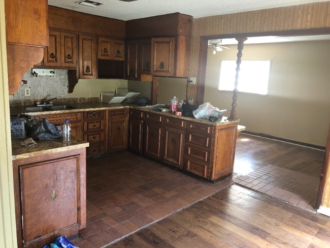 Photo - 124 Town Homes Dr