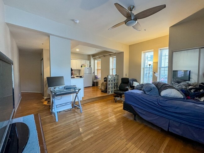 Building Photo - 1415 Chapin St NW