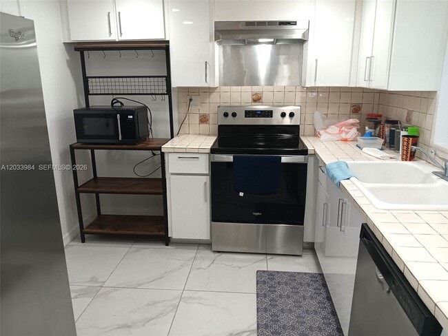 Photo - 3551 NE 169th St Unit 110-A