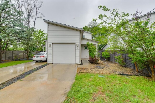Photo - 1100 Saucedo St Condo Unit B
