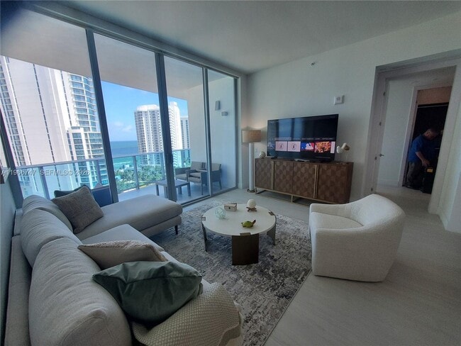 Photo - 17550 Collins Ave Unit 1402