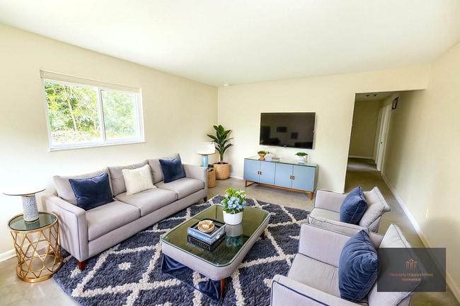 Photo - 1133 N Tremont St