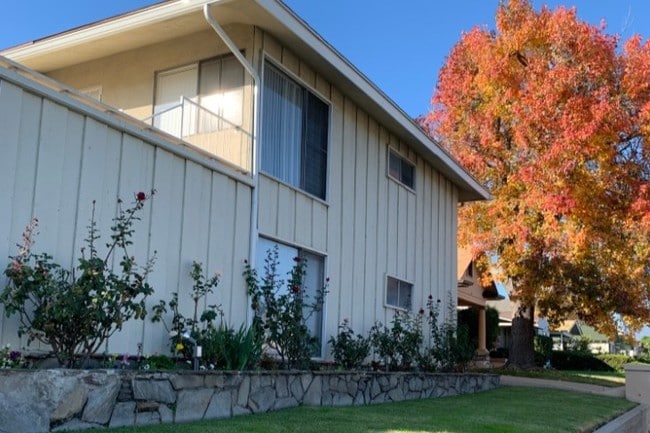 Photo - 341 N Atlantic Blvd Unidad Available