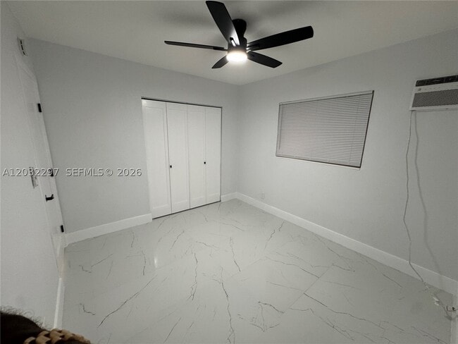 Photo - 1096 NE 157th St
