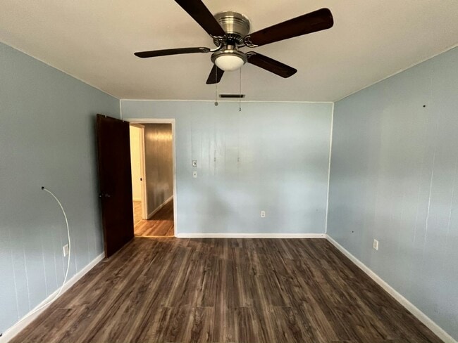 Photo - 7973 Elliott Rd