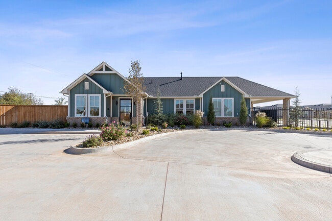 Chisholm Pointe