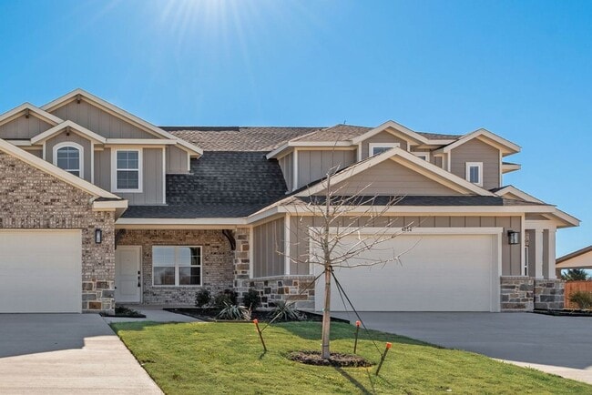 Building Photo - 4254 Clovis St Unit 4256 Clovis Court