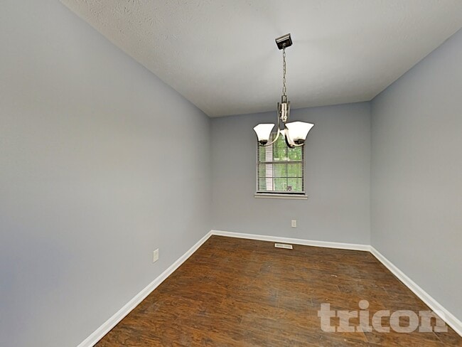 Photo - 3060 Orbit Cir