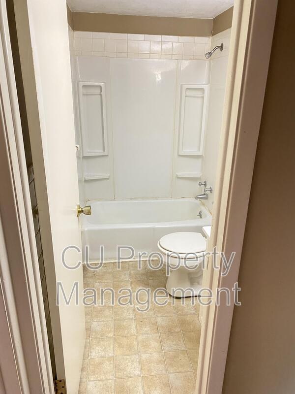 Photo - 711 W Church St Unit Apt 1