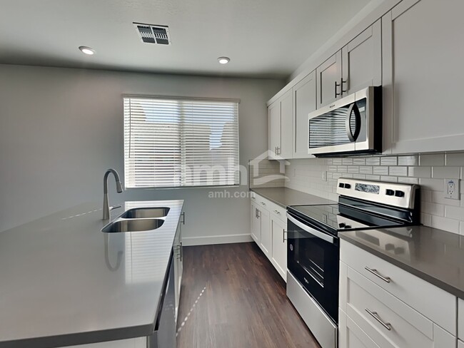 Photo - 17151 W Townley Ave