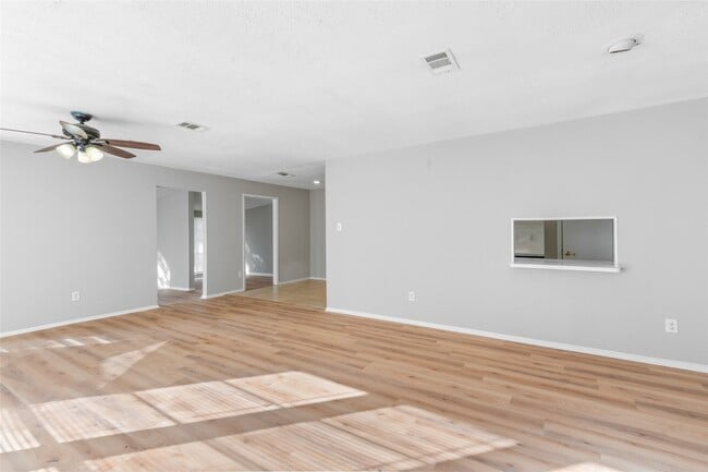 Photo - 2942 Heritage Colony Dr