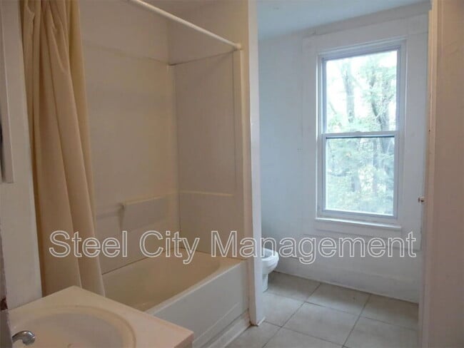 Photo - 12 Cuyler Ave