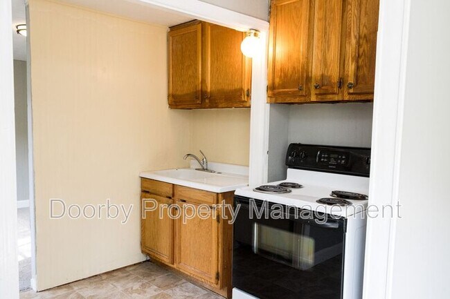 Photo - 3004 E 26th St Unit 1