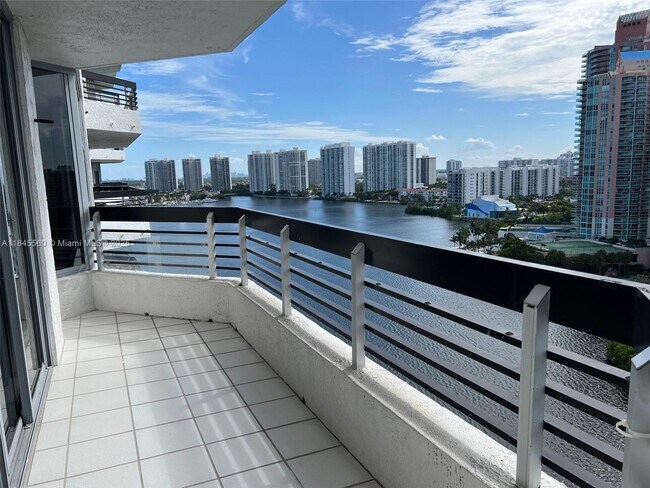 Photo - 3530 Mystic Pointe Dr Unit 1903