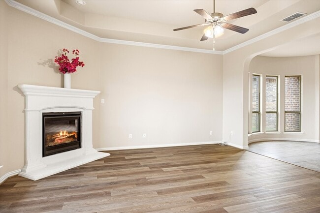 Photo - 228 Mineral Point Dr