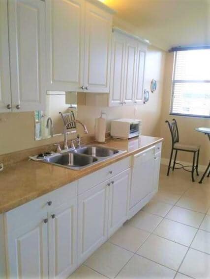 Photo - 100 Golden Isles Dr Unidad 511