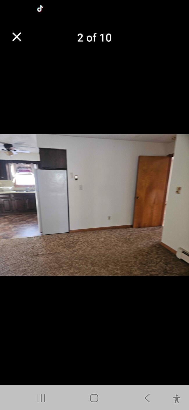 Photo - 317 Norton Ave Unidad Ray Saddlemire