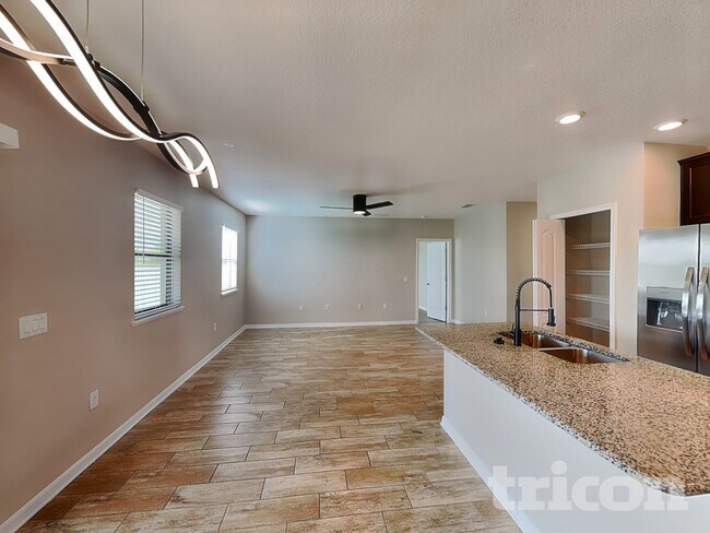 Photo - 4035 Wayfarer Wy