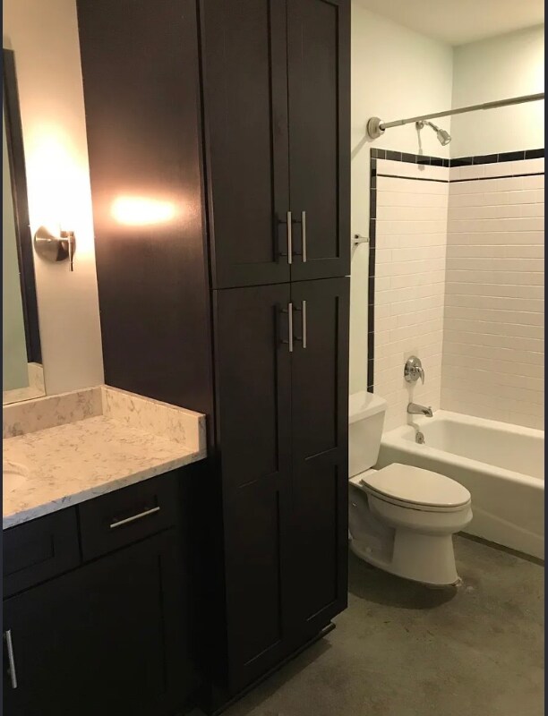 Photo - 620 Glen Iris Dr NE Unit 302