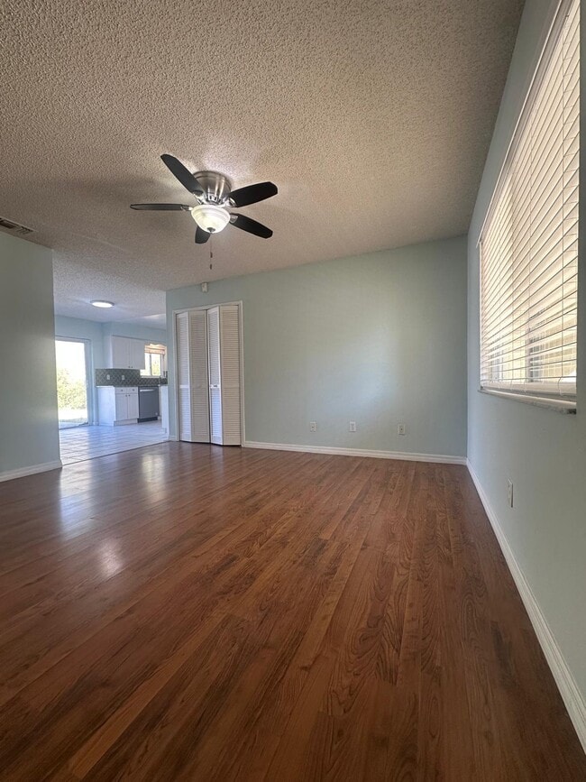 Photo - 8260 Pamlico St