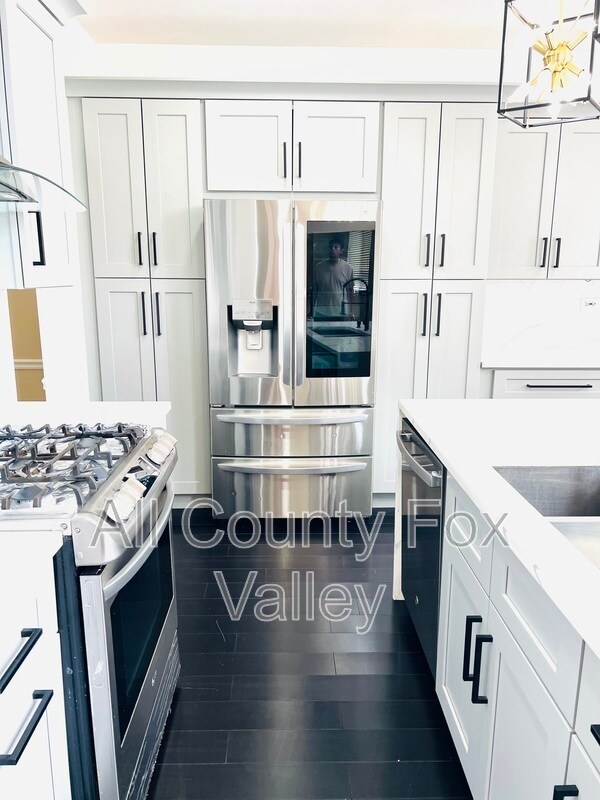 Photo - 2080 Mark Cir