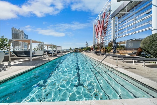 Building Photo - 6250 Hollywood Blvd Unit 12F