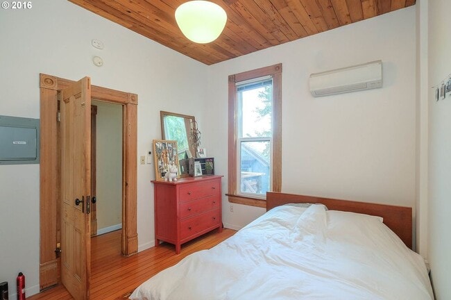 Photo - 3206 S Kelly Ave