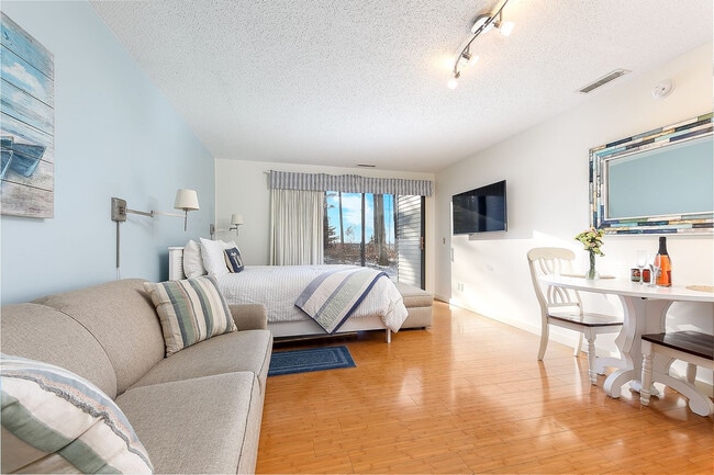 Building Photo - 5679 Creeks Crossing Unit ID1248330P Rental