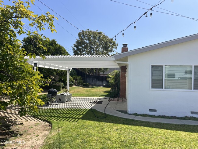 Photo - 825 Merced Dr