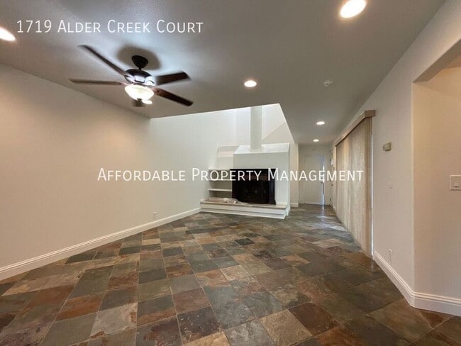Photo - 1719 Alder Creek Ct