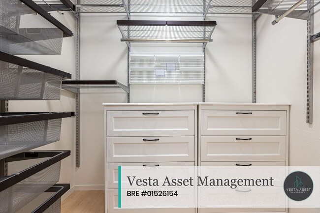 Photo - 135 Red Rock Way