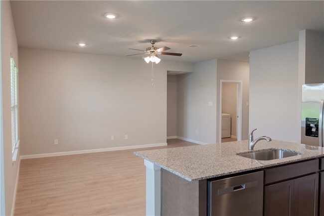Photo - 10649 Knox Lndg Dr