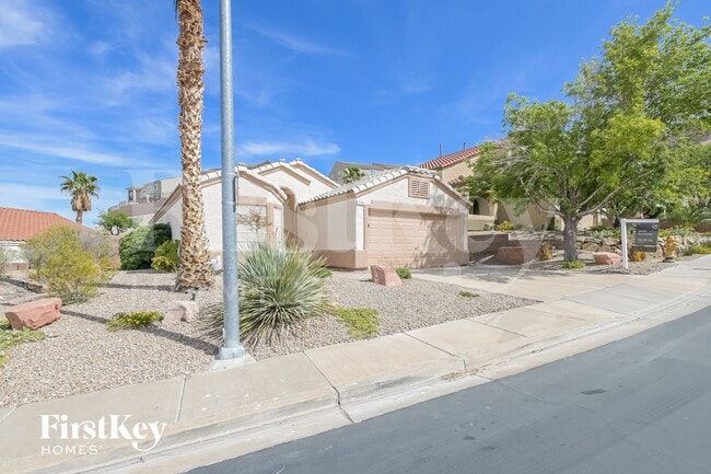 Photo - 216 Nautical St