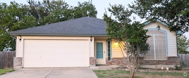 Building Photo - 525 Oxford Loop Rental