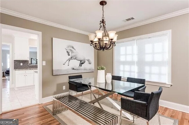 Photo - 311 Delmont Dr NE