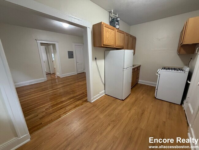 Photo - 109 Brainerd Rd Unit 23