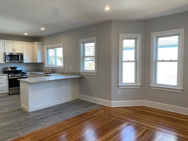 Photo - 91 Wallingford Rd