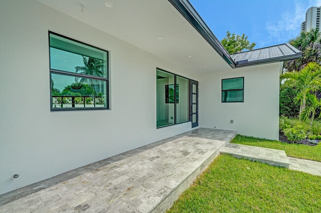 Photo - 1248 N Harbor Dr
