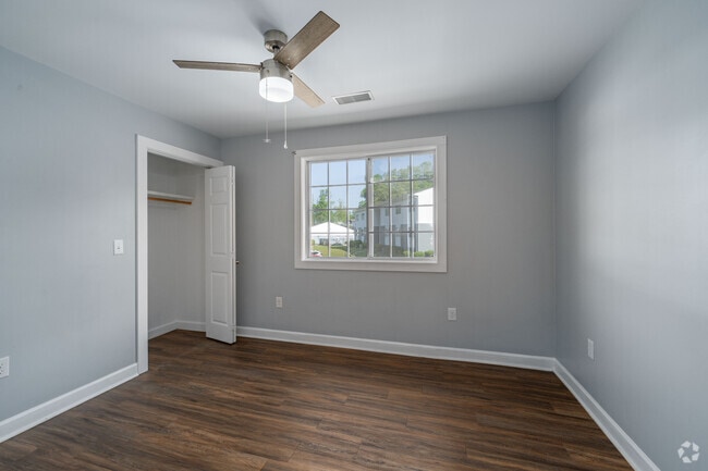 3BR, 1.5BA - 1,100SF - Primary Bedroom