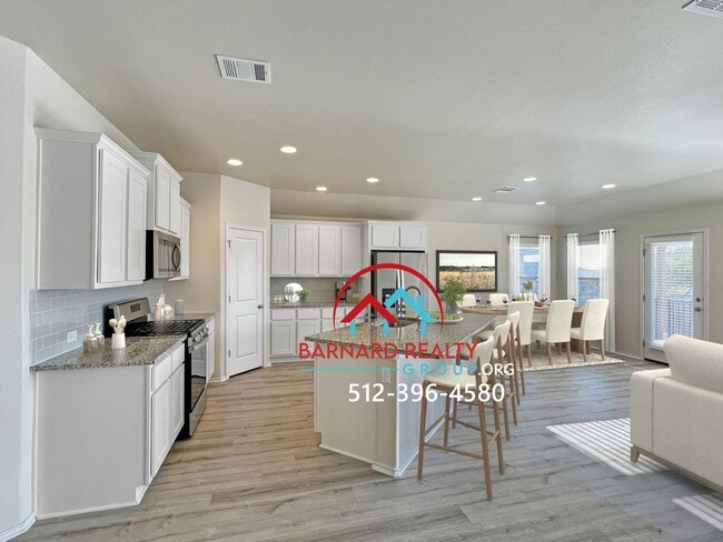 Photo - Available Now: 3 Bed/2 Bath in Trace commu...