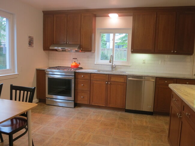 Photo - 4512 Cortland Rd