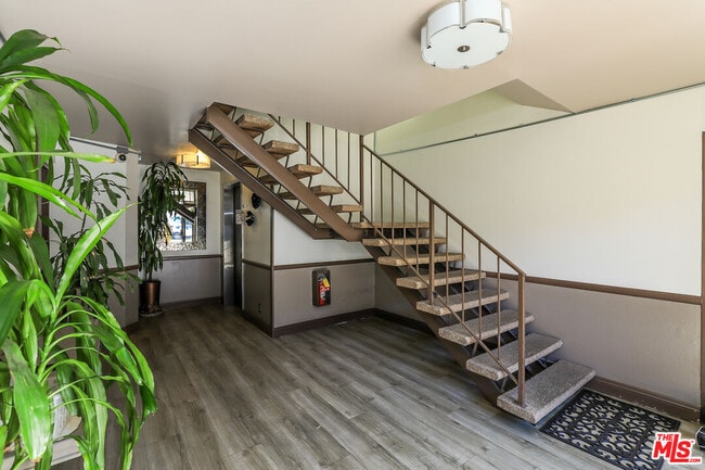 Photo - 953 4th St Unit 300