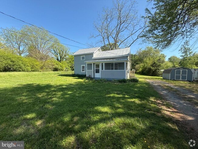 Building Photo - 203 Holladay Ave Rental