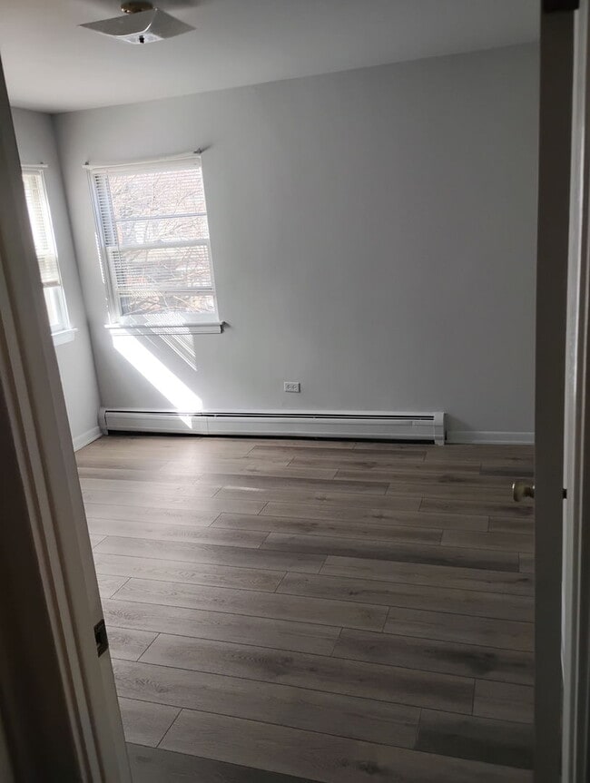 Photo - 9110-9131 31st St Unit 6